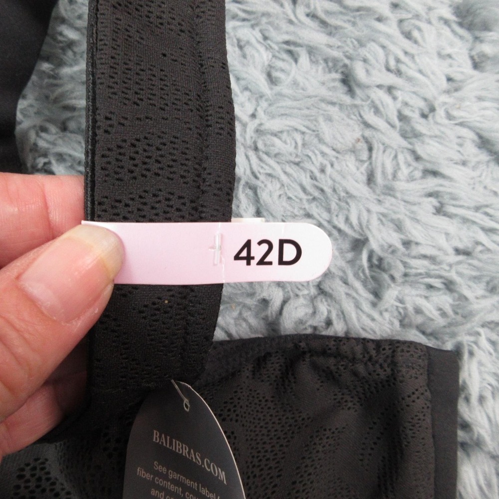 Bali Bra Womens 42D Black Coolest Smoothing Lace Underwire T-Shirt NWT - Picture 3 of 7